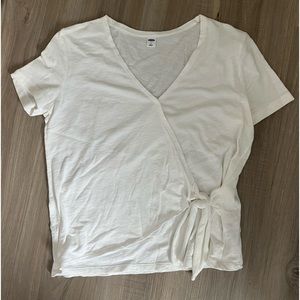 Old navy white wrap short sleeve